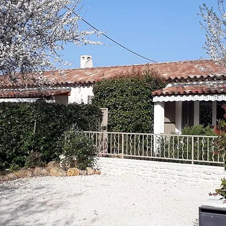 Maison 2 Ou 4 Personnes Jardin Parking Les Amandiers Lorgues Exterior photo
